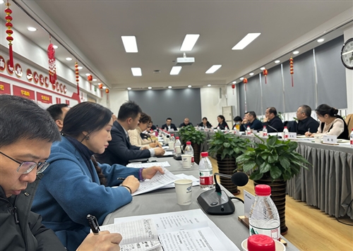 自治區(qū)科技廳黨組書(shū)記王成，烏魯木齊副市長(zhǎng)祁曉冰帶隊(duì)對(duì)我市科技創(chuàng)新工作進(jìn)行調(diào)研